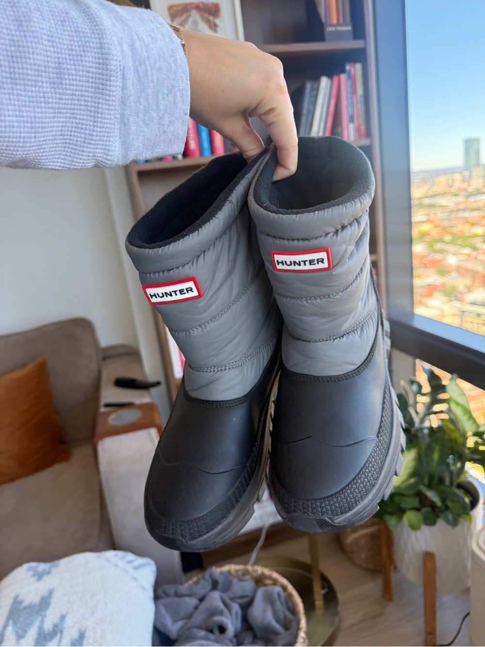 Hunter intrepid Insulated Snow Boots size 38 | 7.5
